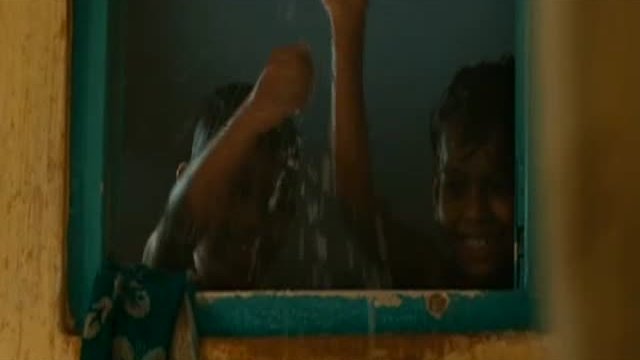 The Waiting City Fragmanı