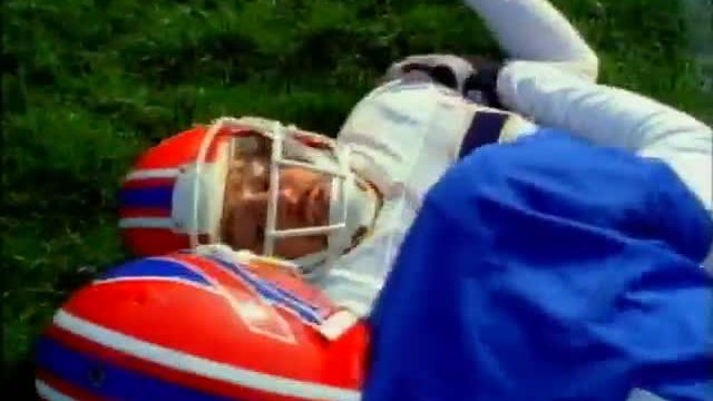 Second String Fragmanı