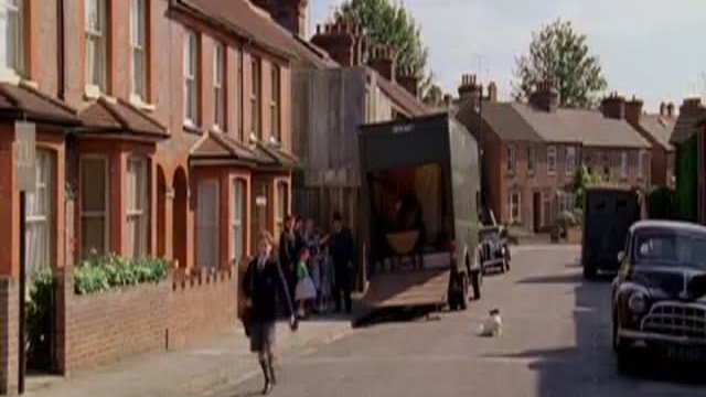 Wondrous Oblivion Fragmanı