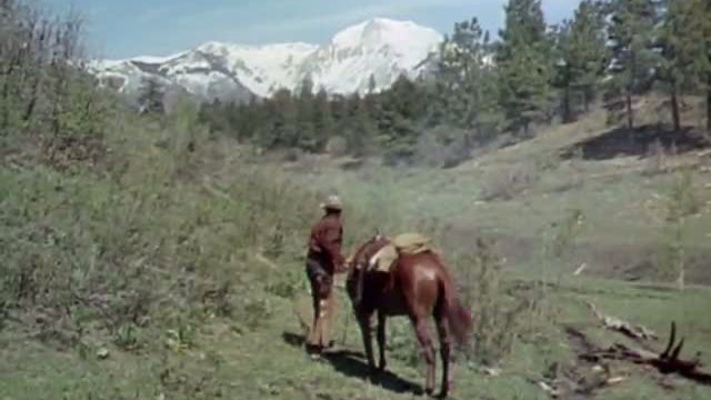 The Naked Spur Fragmanı