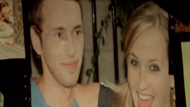 Holding Trevor Fragmanı