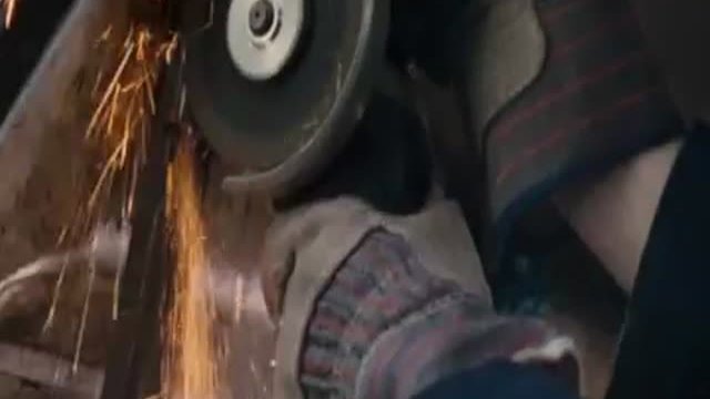 Daylight Robbery Fragmanı