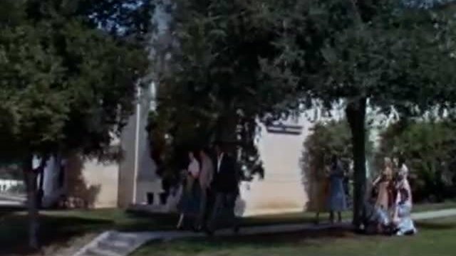 A Kiss Before Dying Fragmanı