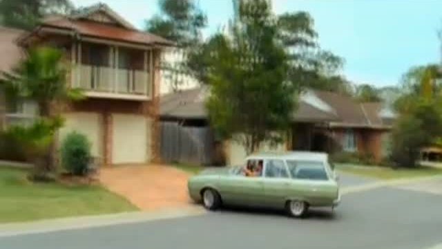 The Black Ballon Fragmanı