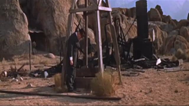 Bad Day At Black Rock Fragmanı