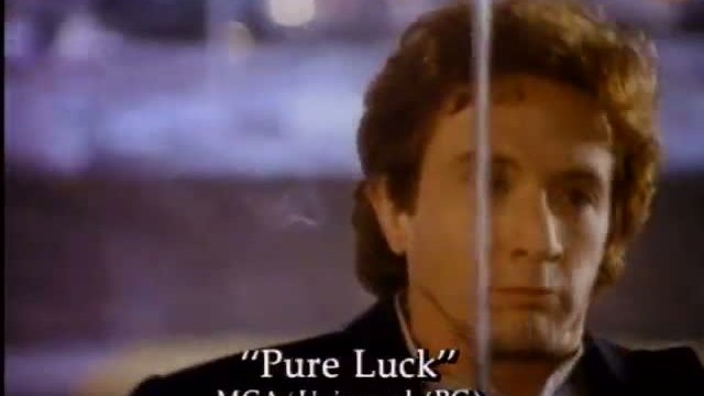 Pure Luck Fragmanı