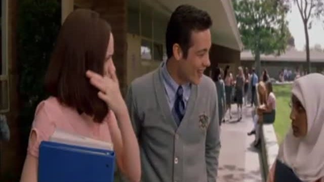 Pretty Persuasion Fragmanı