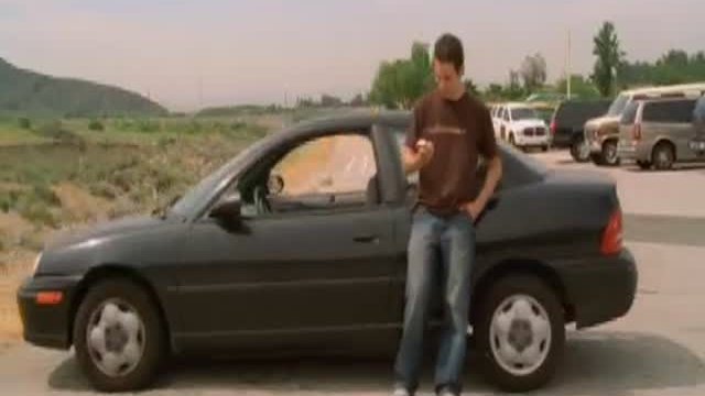 Little Athens Fragmanı