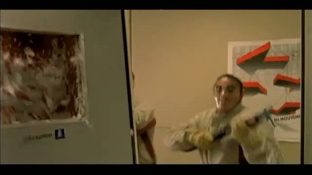 Nid De Guêpes Fragmanı