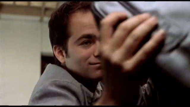 Nine Queens Fragmanı