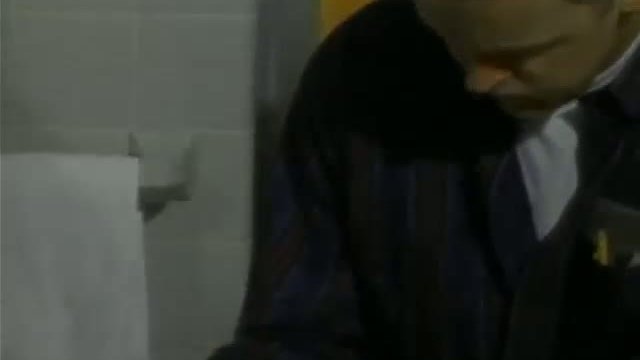 Diary Of A City Priest Fragmanı