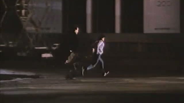 Touch And Go Fragmanı