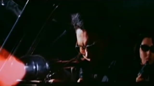 What\'s Up, Tiger Lily? Fragmanı