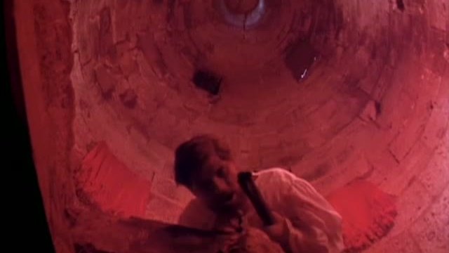 El Amanecer De Los Vampiros Fragmanı