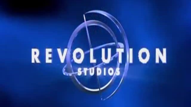 Stealing Harvard Fragmanı