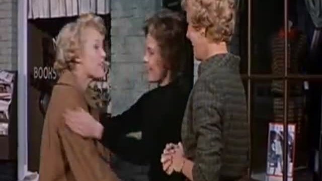 Return To Peyton Place Fragmanı