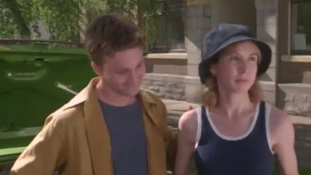 Tail Lights Fade Fragmanı