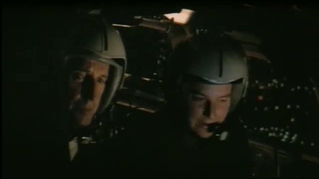 Blue Thunder Fragmanı