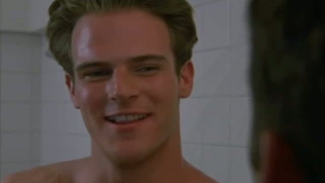 Defying Gravity Fragmanı