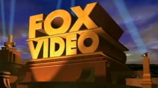 Gazon Maudit Fragmanı