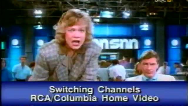 Switching Channels Fragmanı