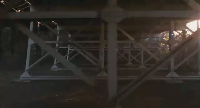 Submarine filmi resmi fragmanı