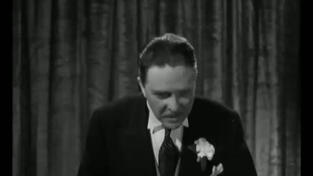 A Day At The Races Fragmanı