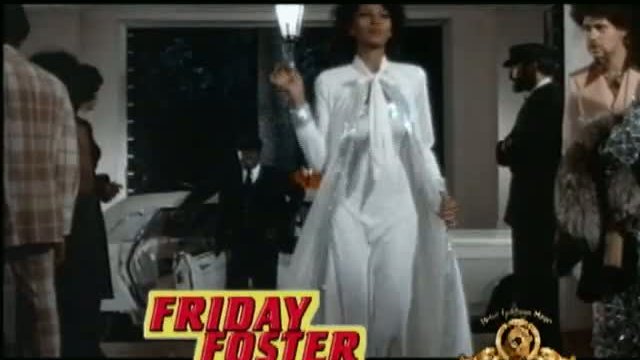 Friday Foster Fragmanı