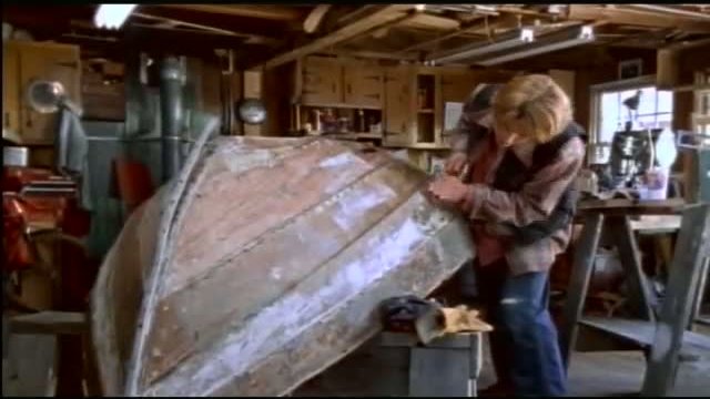 Treading Water Fragmanı