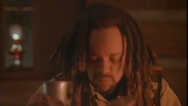 Juego De Supervivencia Fragmanı