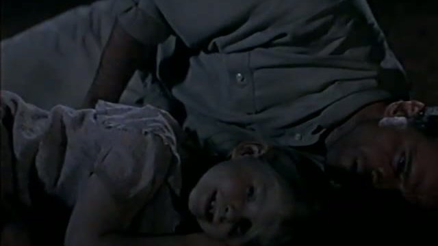 The Stars Fell On Henrietta Fragmanı