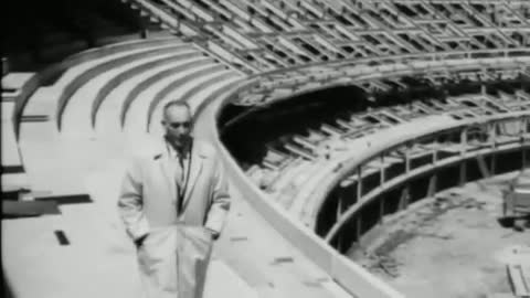 Last Play At Shea Fragmanı