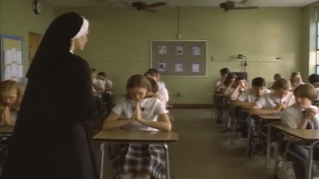 The Dangerous Lives Of Altar Boys Fragmanı