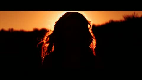 Howlin\' For You Fragmanı