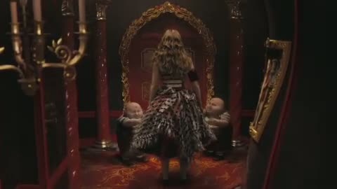 Alice Harikalar Diyarında kısa klip 2