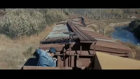 Hemingway\'s Adventures Of A Young Man Fragmanı