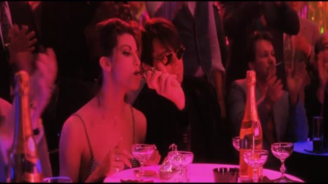 Showgirls 4. Fragmanı