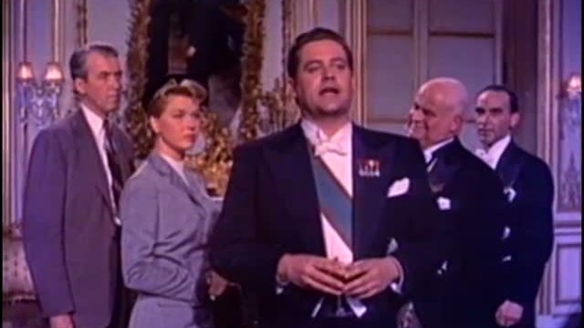 The Man Who Knew Too Little 2. Fragmanı