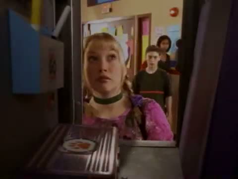 The Lizzie Mcguire Movie 2. Fragmanı