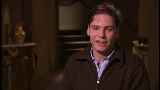 Hamburger Tepesi 1. Fragmanı