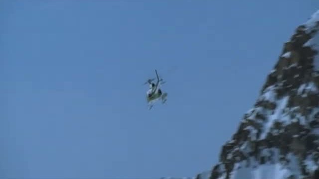 First Descent 4. Fragmanı