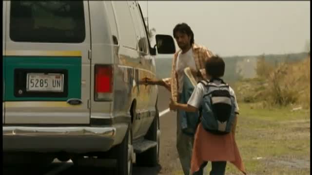 La Misma Luna 9. Fragmanı