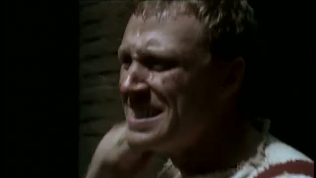 Bedrooms And Hallways 1. Fragmanı