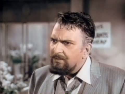 The Little Shop Of Horrors 1. Fragmanı