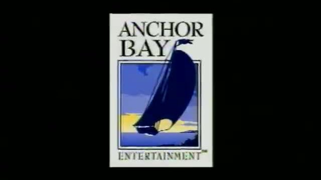 Santa With Muscles 1. Fragmanı