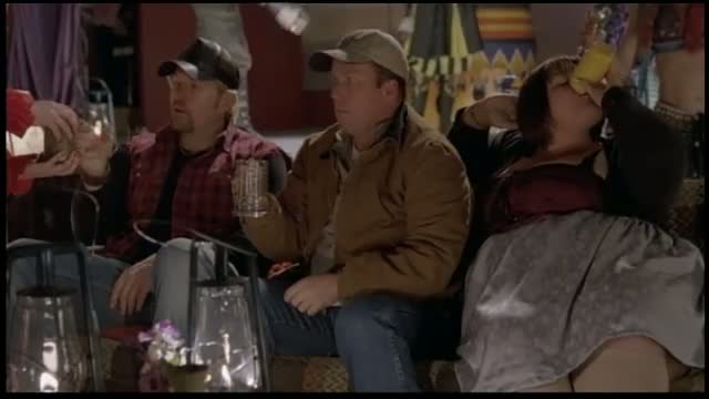 Beer For My Horses 7. Fragmanı