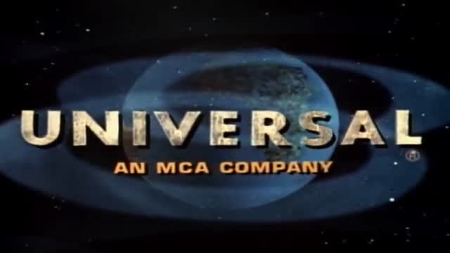 Woody\'s Clip Joint 1. Fragmanı