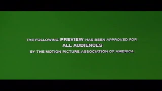 Un Ticket Pour L\'espace 1. Fragmanı