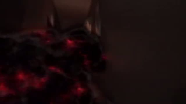 Twitches 4. Fragmanı