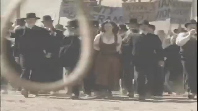 The Dalton Girls 1. Fragmanı